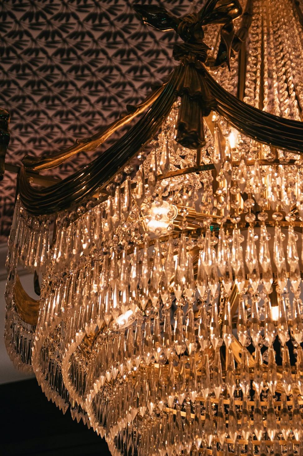 Lumirion Empire Hotel Lobby